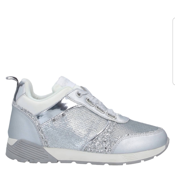 Sneakers for women - Picture 6 of 16